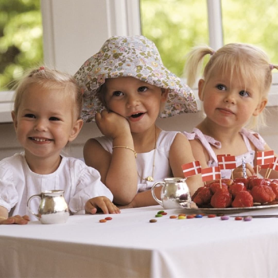 2001 Emeli Sofia Laura