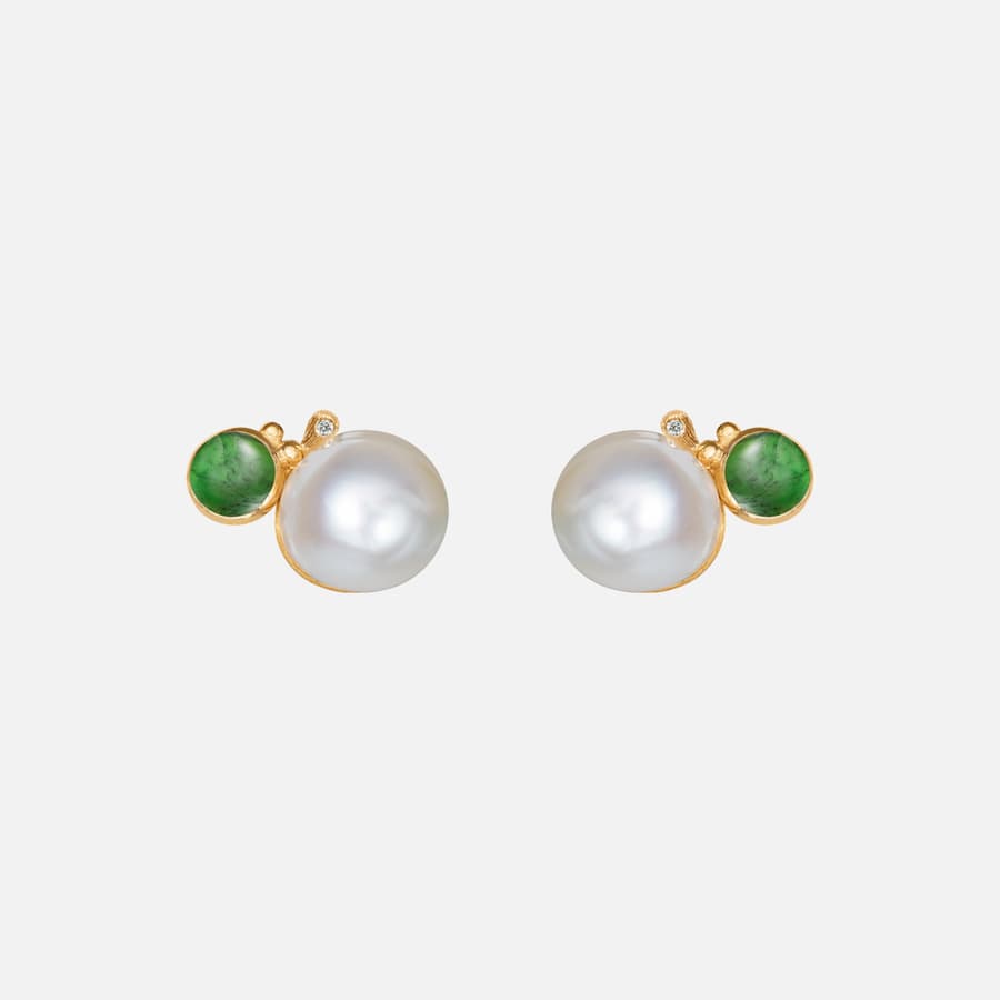 BoHo Pearl Stud Earrings in Gold with  Green Tourmaline and Diamonds  |  Ole Lynggaard
