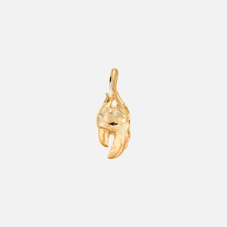 Young Fish Claw pendant medium in 18 karat yellow gold | Ole Lynggaard