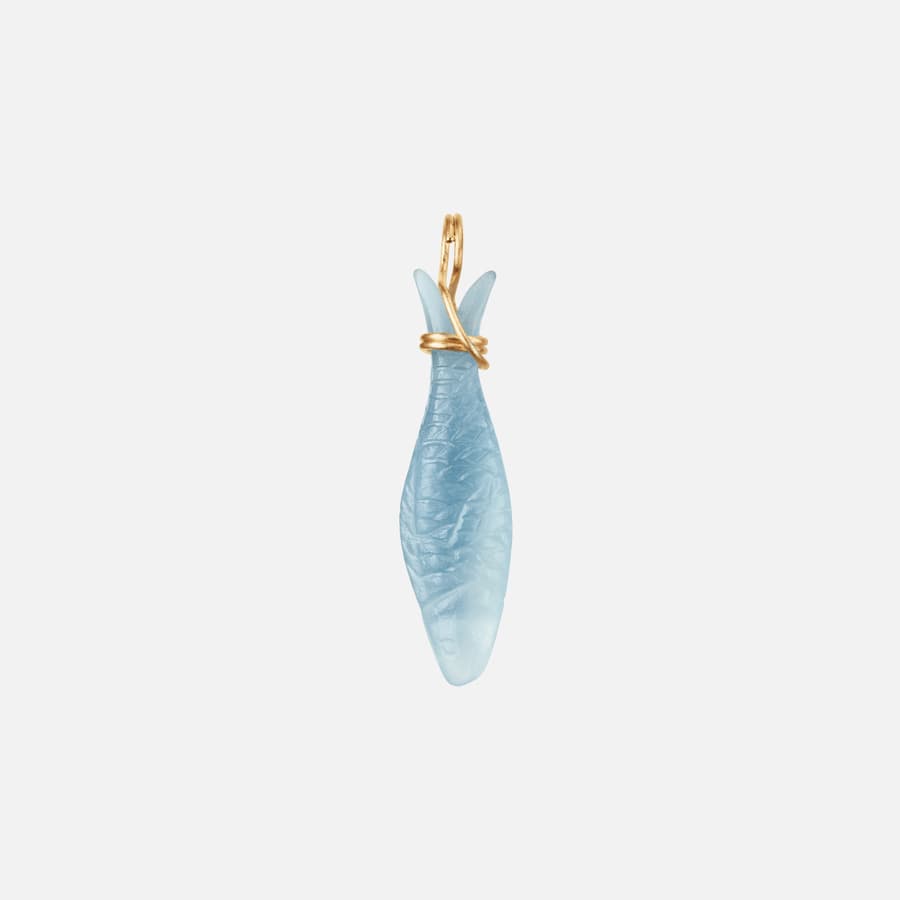 Young Fish pendant in 18 karat yellow gold and aquamarine | Ole Lynggaard