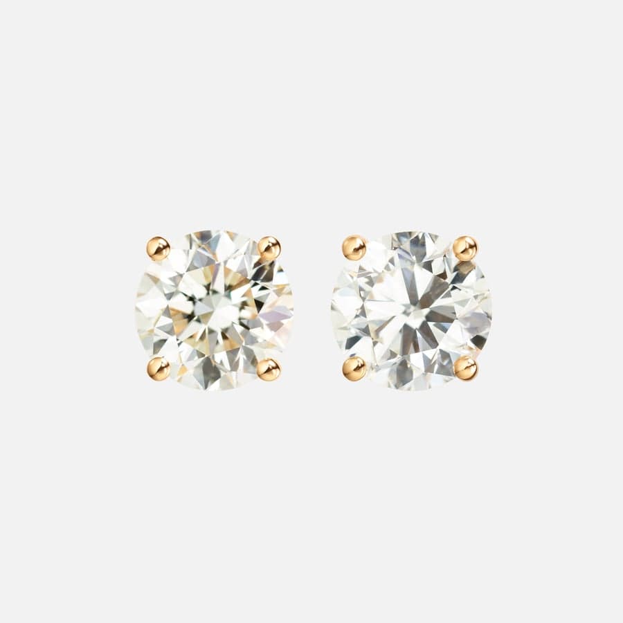 Solitaire Stud Earrings in Yellow Gold with Brilliant Cut Diamonds | Ole Lynggaard 