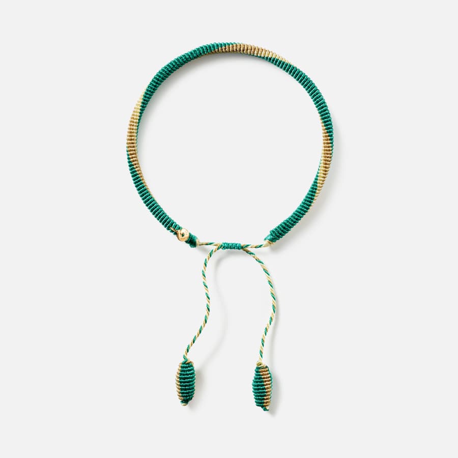 Life bracelet Laguna with tassels and a yellow gold tag | Ole Lynggaard